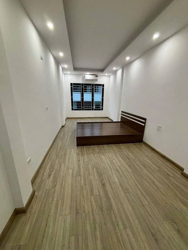 Cho thuê MP Lưu Quang Vũ 5 tầng x 40m2, thang máy, thông sàn 25 Triệu KD VP, mọi mô hình... - Ảnh 1